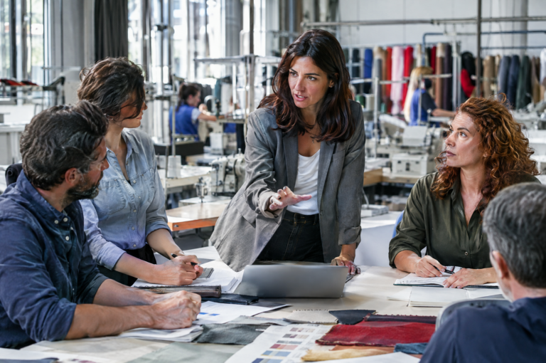 HABILIDADES DIRECTIVAS PARA LA GESTION DE EQUIPOS EN EL SECTOR TEXTIL CONFECCION