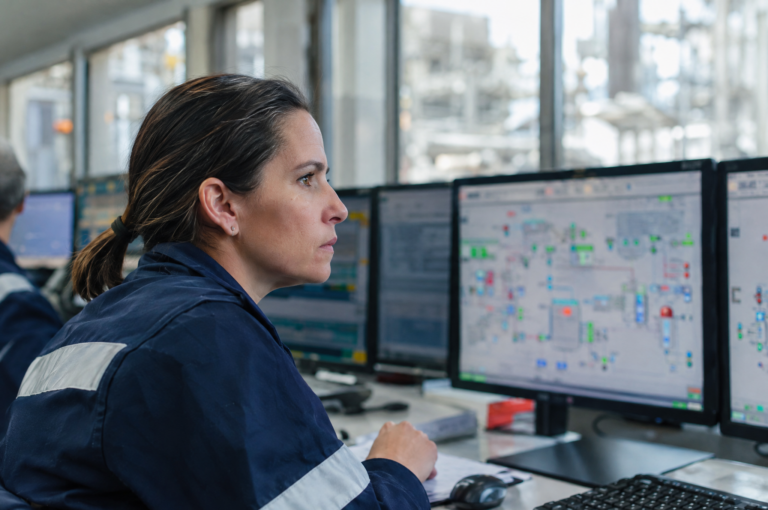 PLANIFICACION, PROGRAMACION Y CONTROL DE LA PRODUCCION EN LA INDUSTRIA QUIMICA